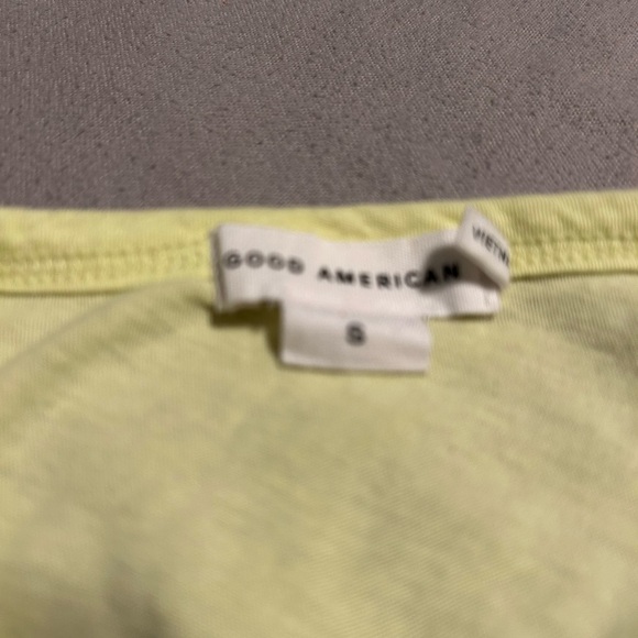 Good American lightweight t shirt. Size small - Picture 6 of 8